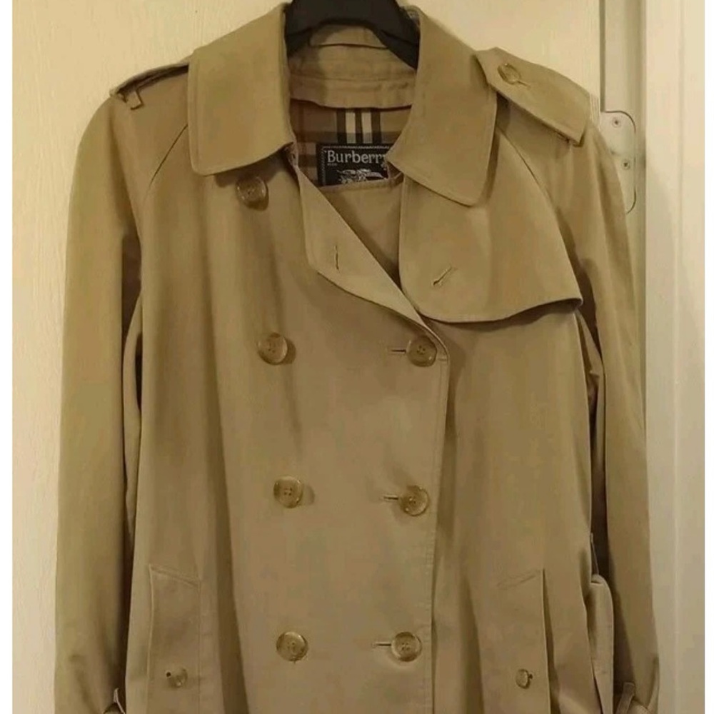 Burberry Tan Trench Coat with Belt and Epaulettes